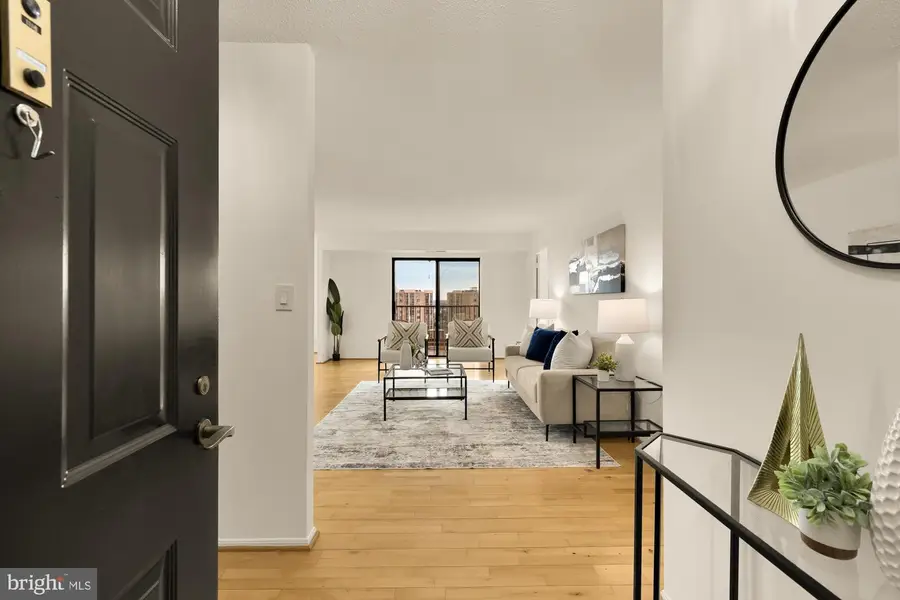 5901 Mount Eagle Dr #1116, Alexandria, VA 22303 - Image #2