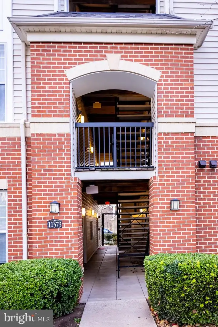 11373 Aristotle Dr #9-209, Fairfax, VA 22030 - Image #3