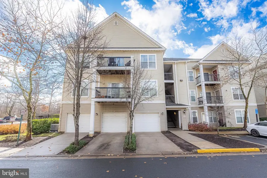 13329 Connor Dr #b, Centreville, VA 20120 - Image #3