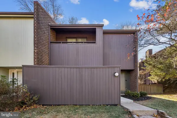 2015 Wethersfield Ct, RESTON, VA 20191