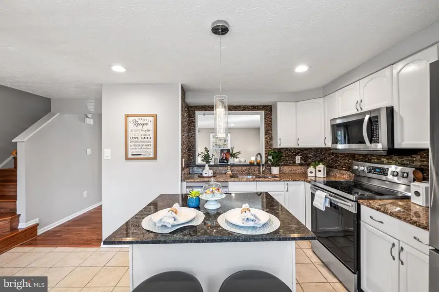 1747 Sundance Dr, Reston, VA 20194 - Image #3