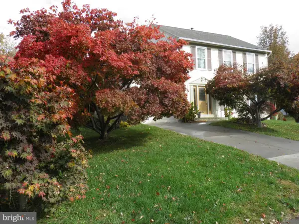 8508 Silverdale Rd, LORTON, VA 22079