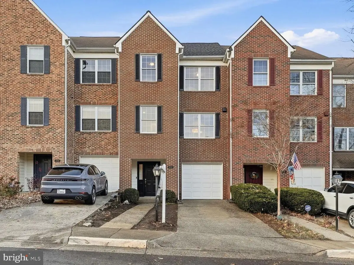 2132 Hutchison Grove Ct, Falls Church, VA 22043 - Image #1