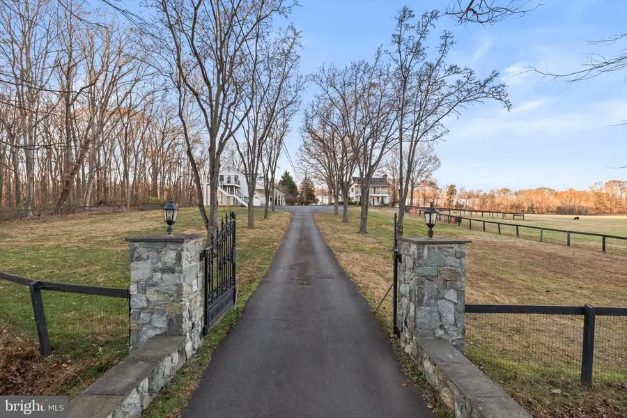 10622- 10618-10624 Old Colchester Rd, Lorton, VA 22079 - Image #2