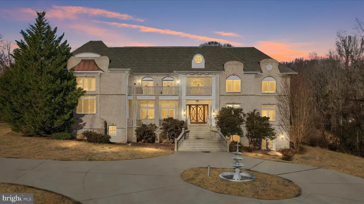 11846 Chapel Rd, Clifton, VA 20124 - Image #1