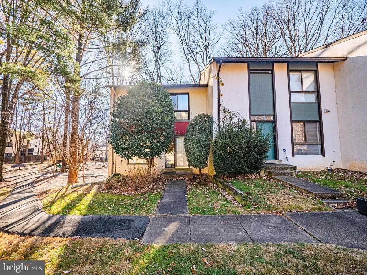 11879 Barrel Cooper Ct, Reston, VA 20191 - Image #1
