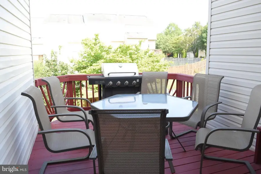 14531 Pittman Ct, Centreville, VA 20121 - Image #2