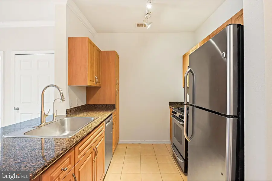 12953 Centre Park Cir #218, Herndon, VA 20171 - Image #3