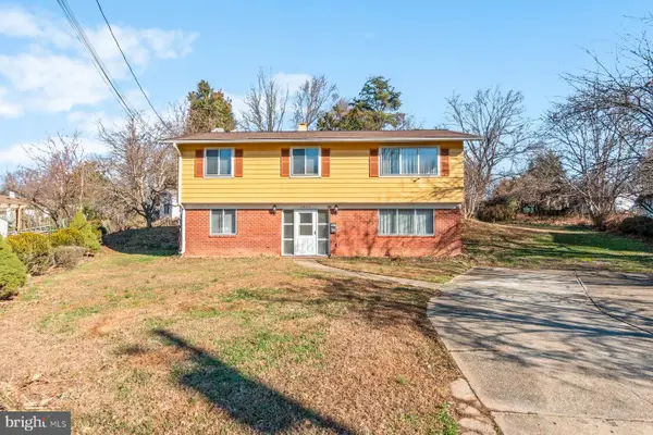 7852 Oreana Dr, ANNANDALE, VA 22003