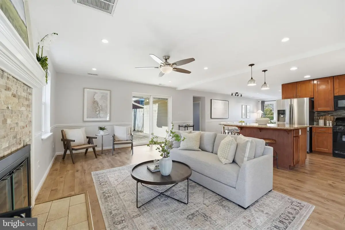 6302 Saddle Tree Dr, Alexandria, VA 22310 - Image #1