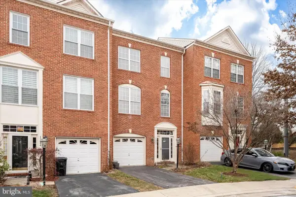 13082 Park Crescent Cir, HERNDON, VA 20171