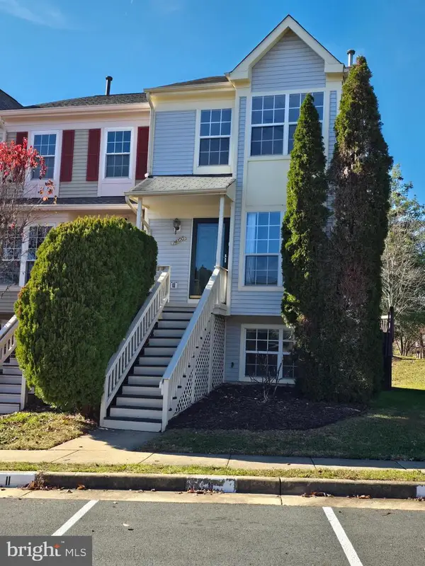 14100 Autumn Cir, CENTREVILLE, VA 20121