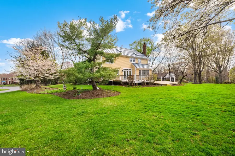 9849 South Park Cir, Fairfax Station, VA 22039 - #2