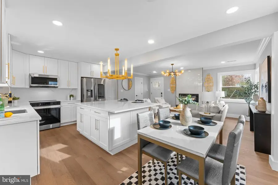 6402 Pioneer Dr, Springfield, VA 22150 - Image #3