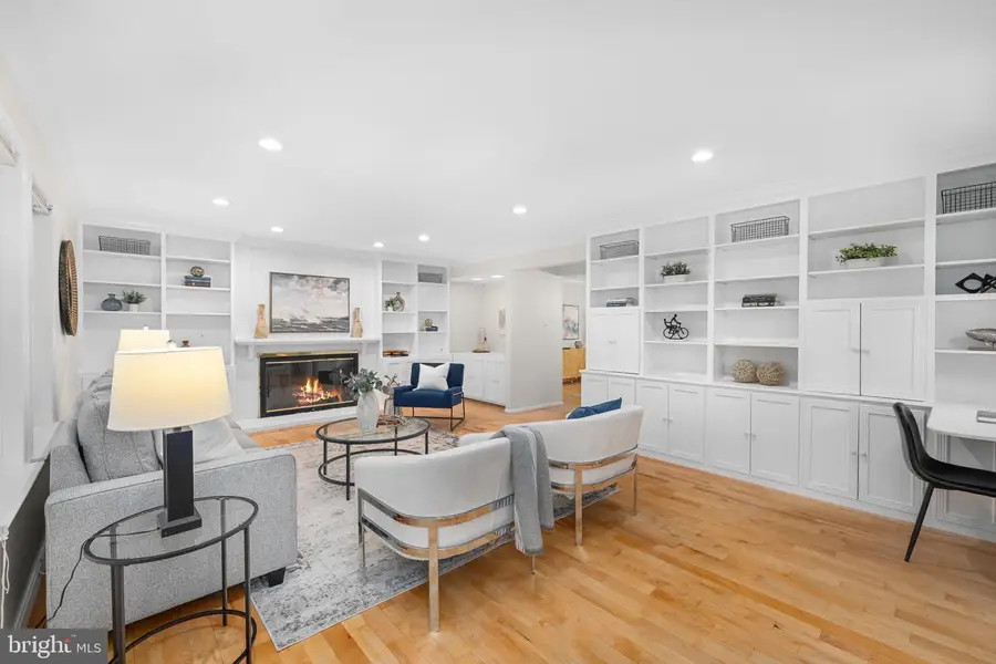 1446 Laurel Hill Rd, Vienna, VA 22182 - Image #3