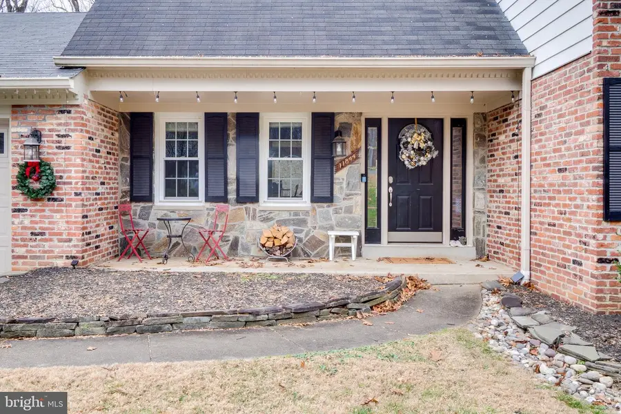 11844 Clara Way, Fairfax Station, VA 22039 - Image #2