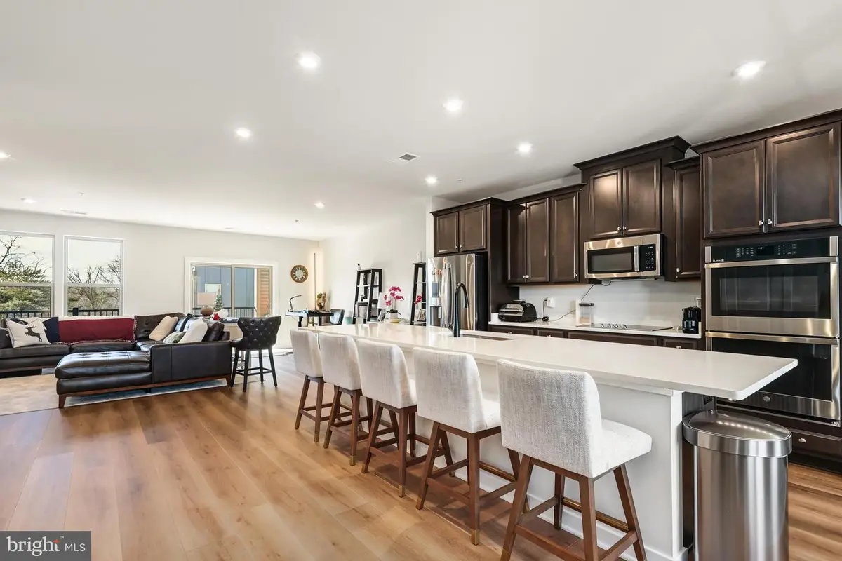 13508 Innovation Station Loop #3b, Herndon, VA 20171 - Image #1