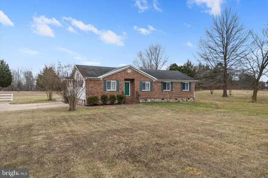 14917-a Compton Rd, Centreville, VA 20121 - Image #2