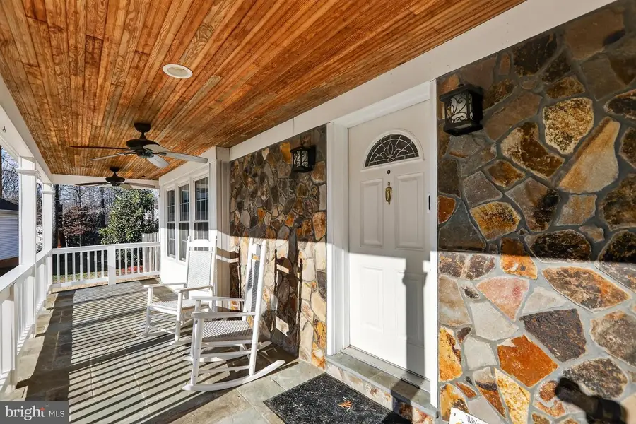 7200 Beachway Ct, Springfield, VA 22153 - Image #2