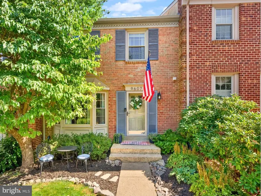 9607 Lake Braddock Dr, Burke, VA 22015 - Image #2