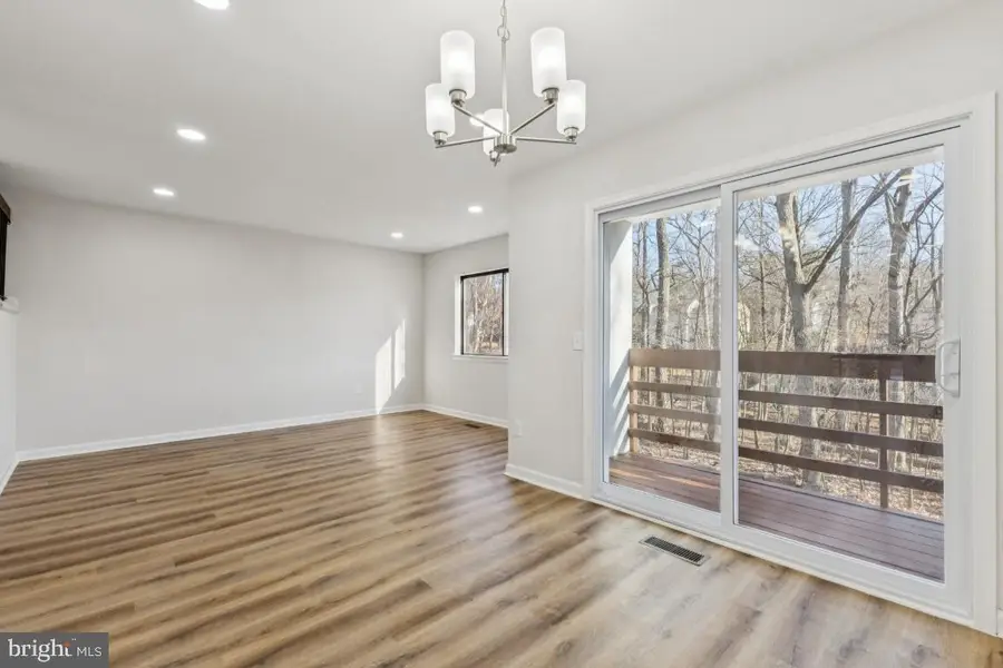 11931 Barrel Cooper Ct, Reston, VA 20191 - Image #3