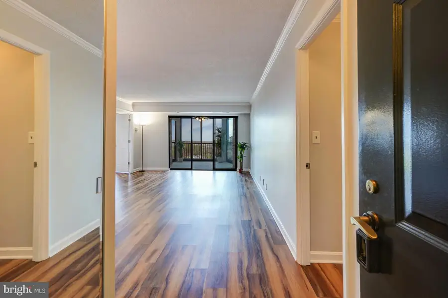 5902 Mount Eagle Dr #1501, Alexandria, VA 22303 - #3