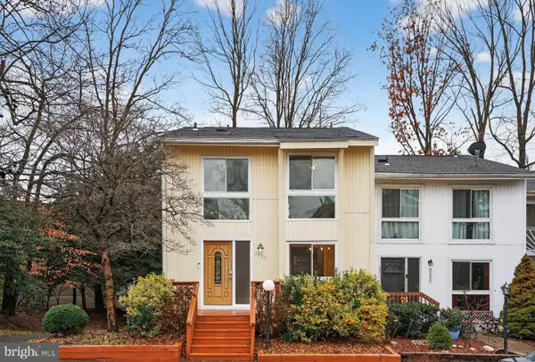 3052 Sugar Ln, VIENNA, VA 22181