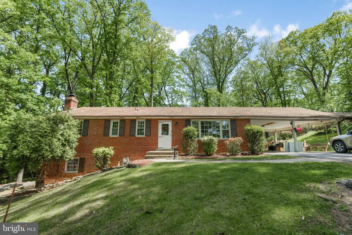 2919 Rosemary Ln, Falls Church, VA 22042 - Image #1