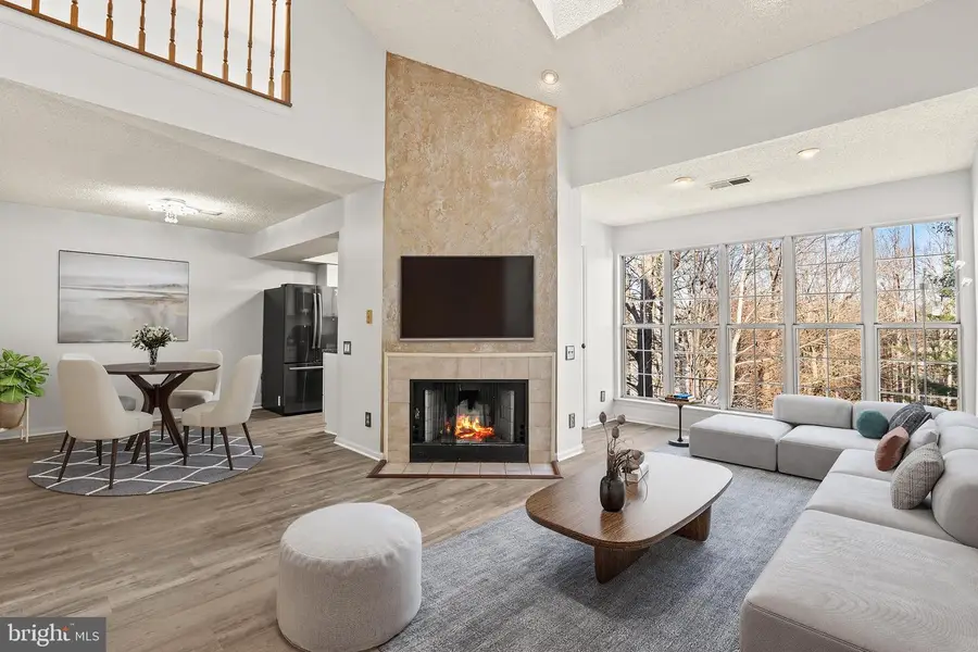 3903 Golf Tee Ct #301, Fairfax, VA 22033 - Image #2