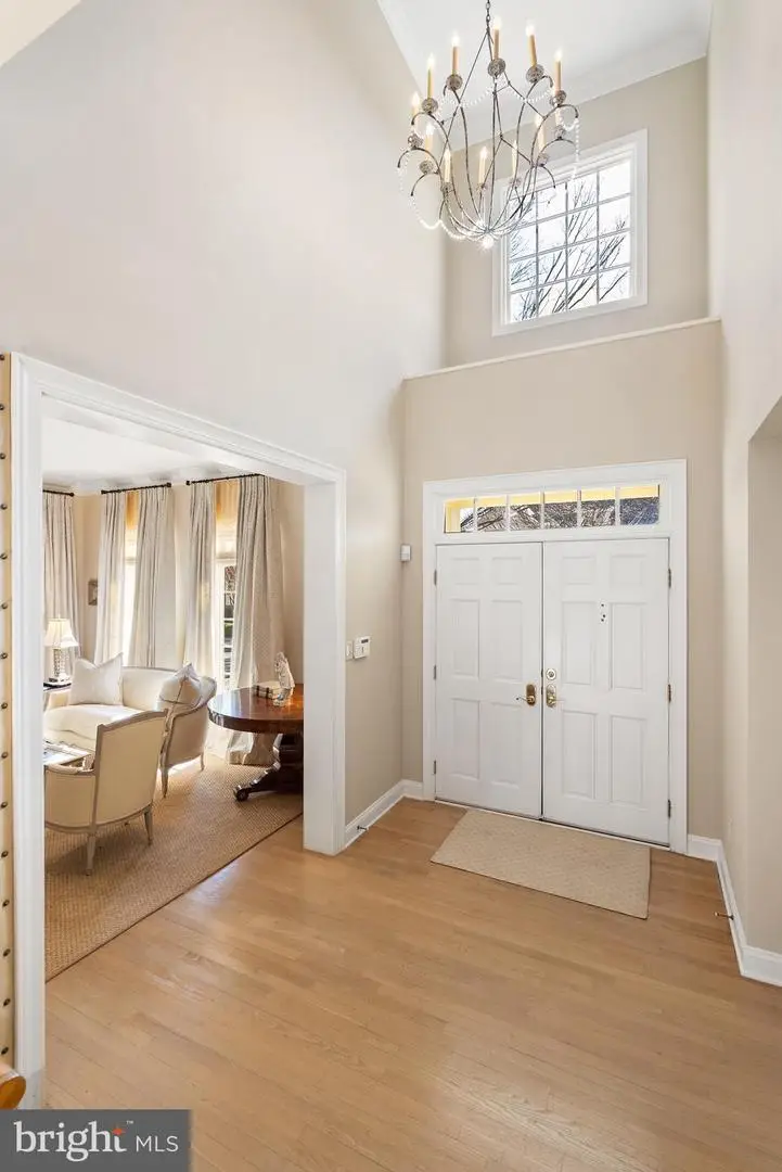 7440 Old Maple Sq, McLean, VA 22102 - Image #3