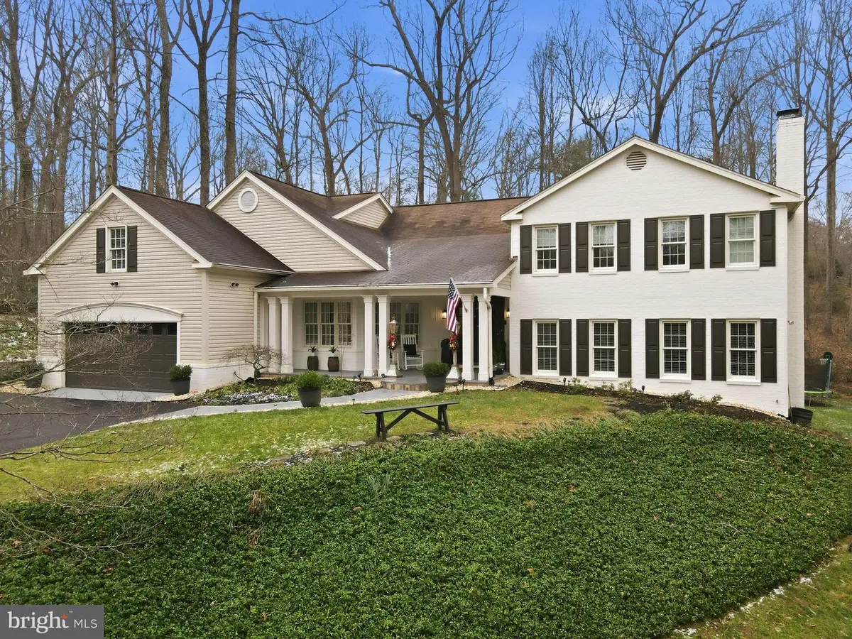 11728 Stuart Mill Rd, Oakton, VA 22124 - Image #1