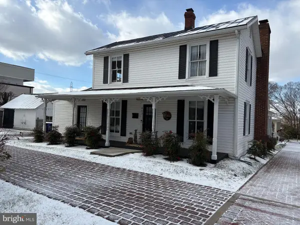 645 Jefferson St, HERNDON, VA 20170