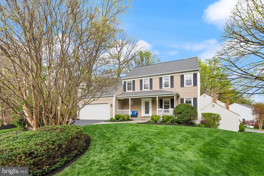 11401 Tanbark Dr, Reston, VA 20191 - #2