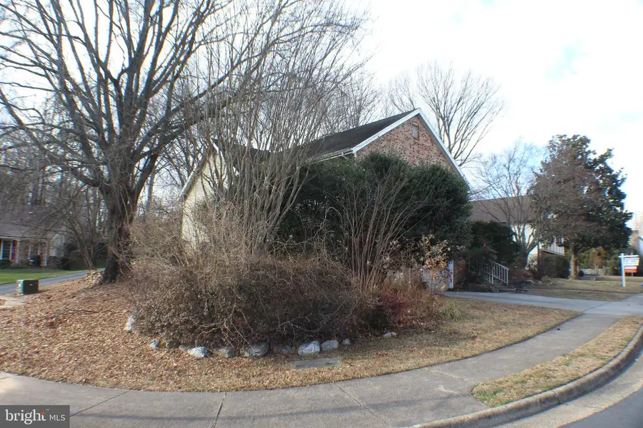 9217 Dorothy Ln, Springfield, VA 22153 - Image #3