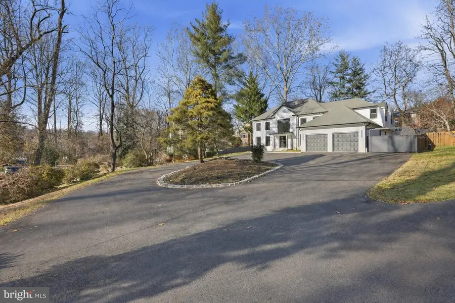 7332 Old Dominion Dr, McLean, VA 22101 - Image #3