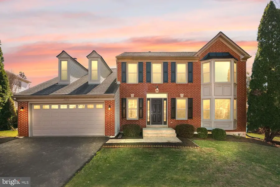 14379 Round Lick Ln, Centreville, VA 20120 - #2