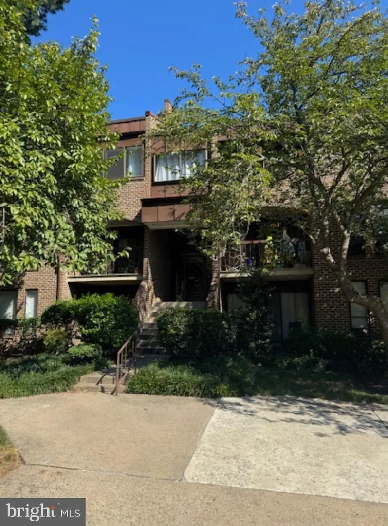 11260 Chestnut Grove Sq #139, Reston, VA 20190 - #1