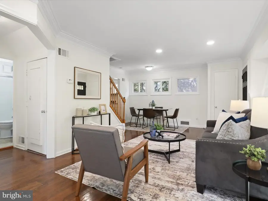 6408 Cavalier Dr, Alexandria, VA 22307 - Image #3