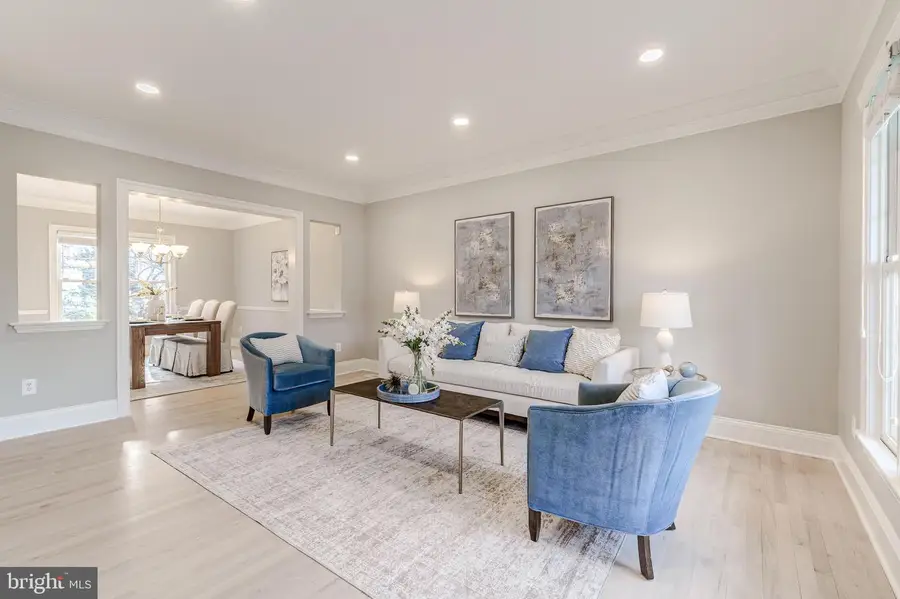 6413 Gayfields Rd, Alexandria, VA 22315 - Image #2