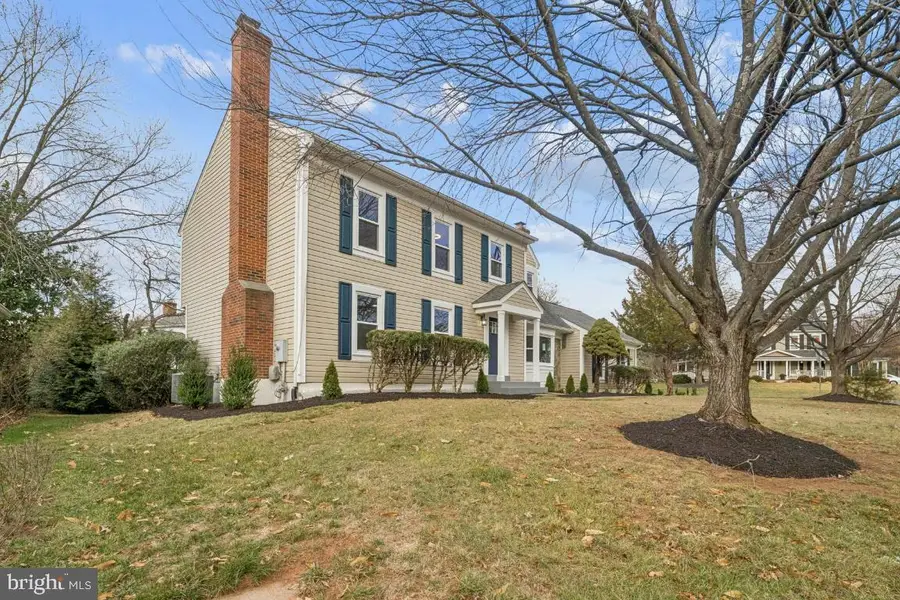 13143 Fern Hollow Ct, Herndon, VA 20171 - Image #2