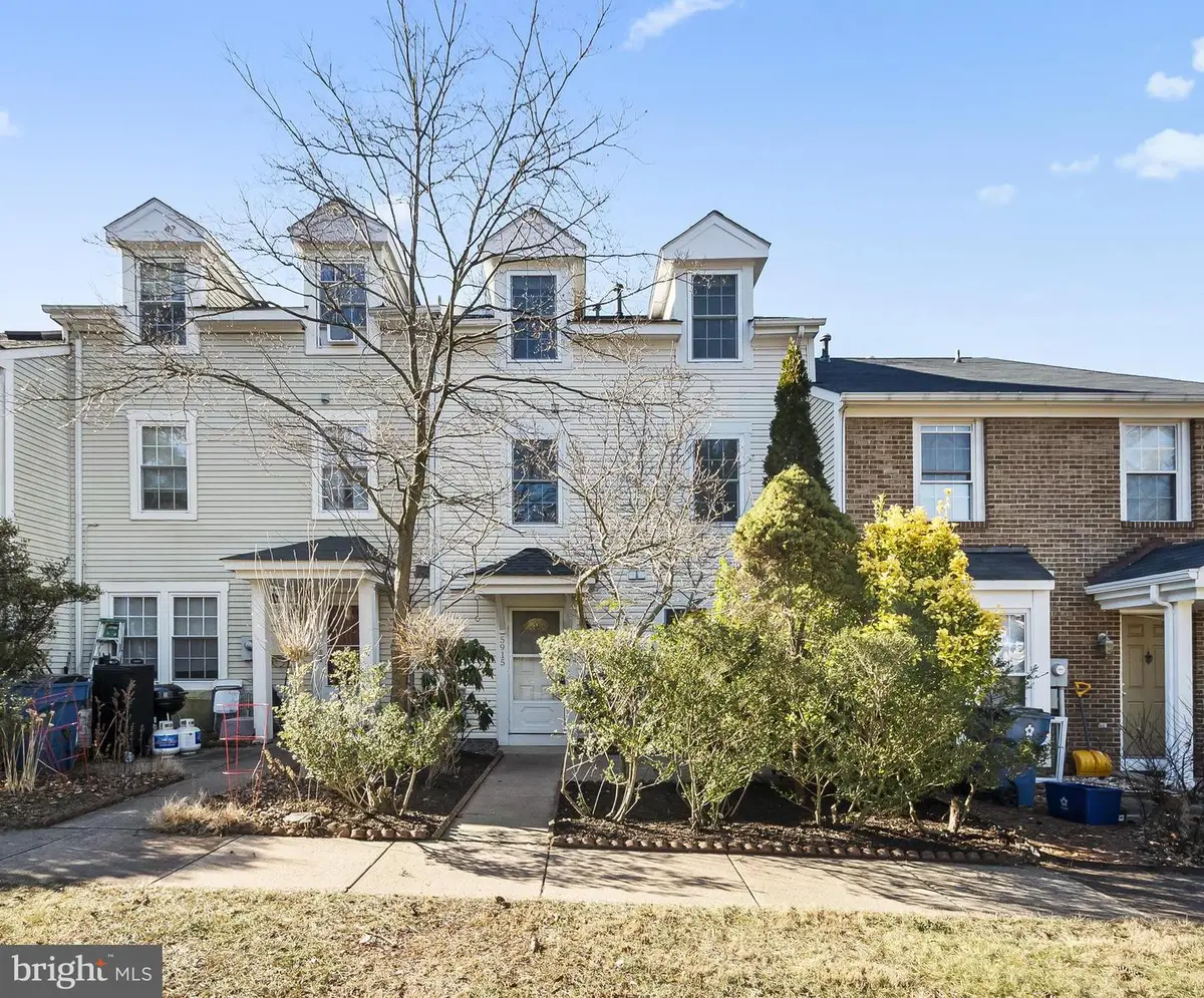 5915 Havener House Way, Centreville, VA 20120 - Image #1