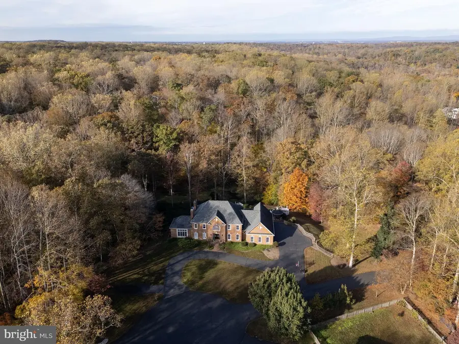 7480 Dunquin Ct, Clifton, VA 20124 - Image #3