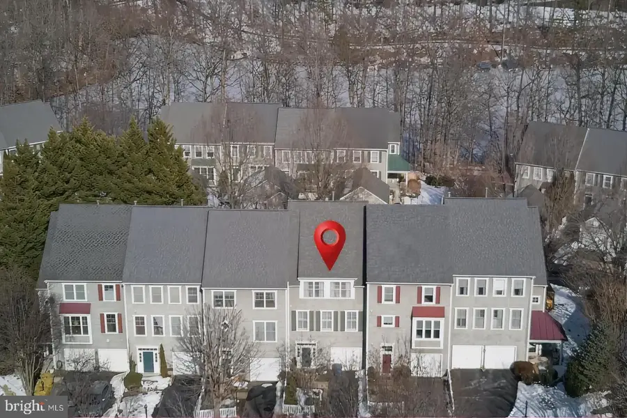 11117 Little Compton Dr, Reston, VA 20191 - #2