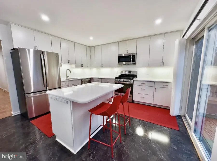 4203 Main St, Alexandria, VA 22309 - Image #2