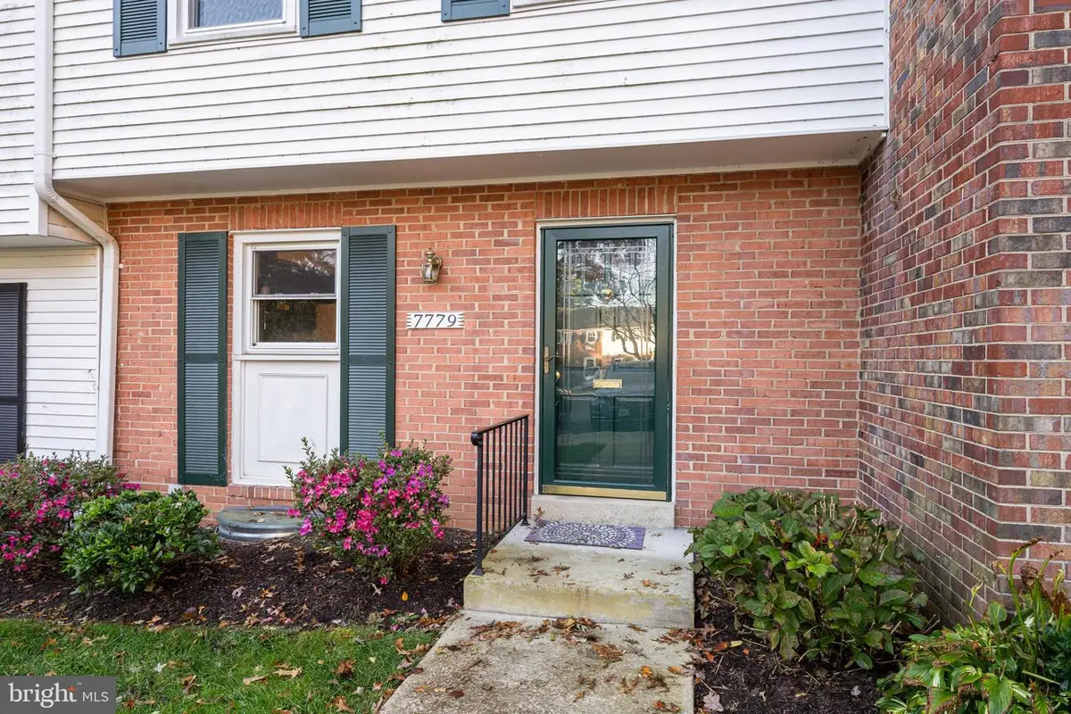7779 Tiverton Dr, Springfield, VA 22152 - Image #1