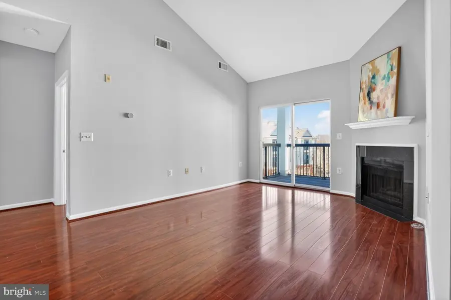 11329 Aristotle Dr #5-408, Fairfax, VA 22030 - Image #3