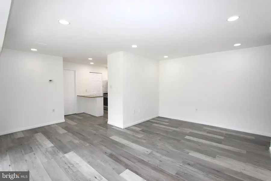 7354 Lee Hwy #t2, Falls Church, VA 22046 - Image #3