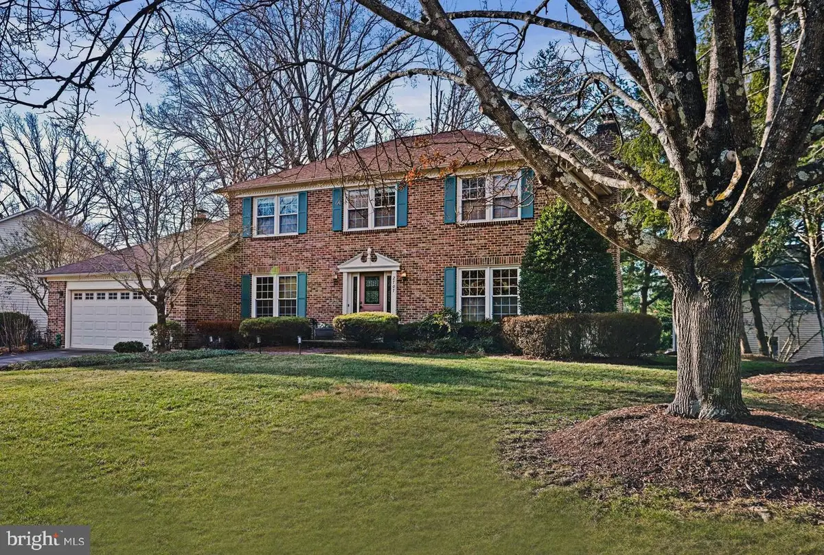 2707 Glencroft Rd, Vienna, VA 22181 - Image #1