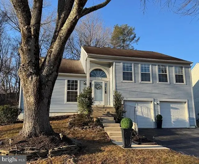 9005 Triple Ridge Rd, Fairfax Station, VA 22039 - Image #2