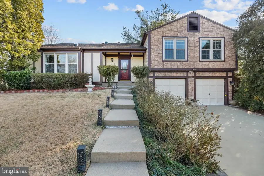 5515 Buggy Whip Dr, Centreville, VA 20120 - #2